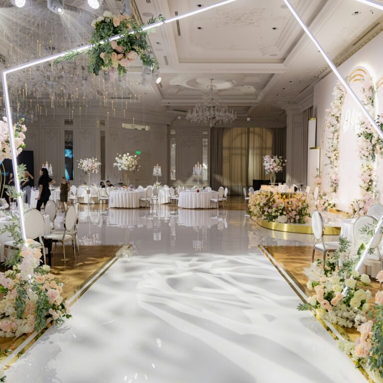 Events & Beauty max titov 9vnikiwdws0 unsplash